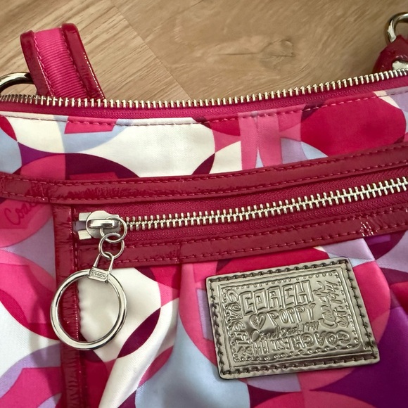 Coach Vintage Pink Poppy Crossbody Bag - Picture 4 of 9